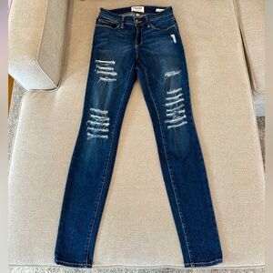 Frame Women’s Distressed Skinny Jeans Size 26